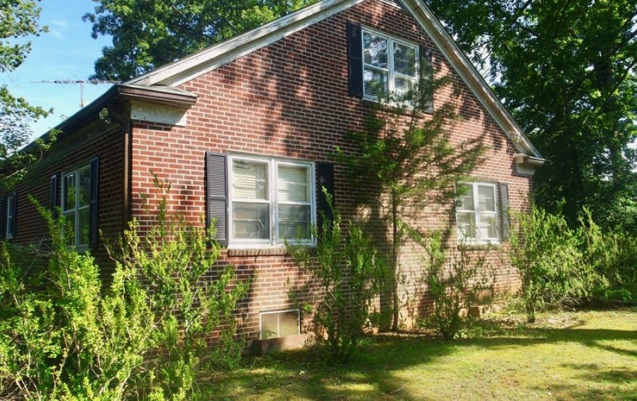 Image for Solid 3 BR/1.5 BA Home w/Basement on 2.8 +/- Acres in Orange Co., VA—Sells to the Highest Bidder!!!