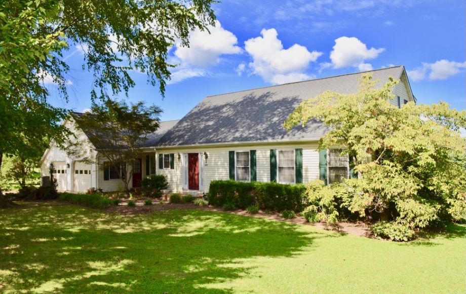 Image for Well Built 3 BR/2 BA Home w/Pond on 4.9 +/- Acres in South Stafford County, VA