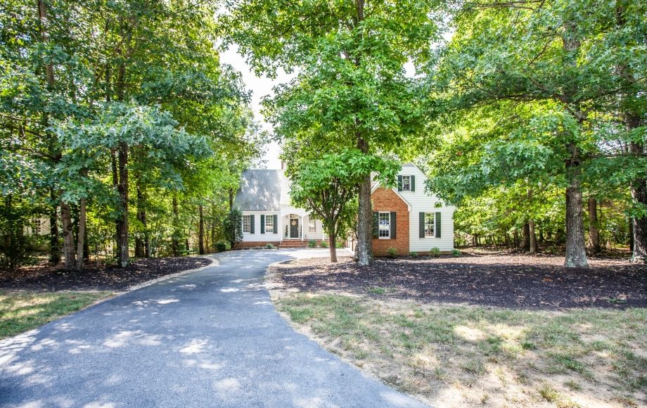 Image for Immaculate 4 BR/3.5 BA Home Located in Charlottesville’s Premier Gated Community of Glenmore