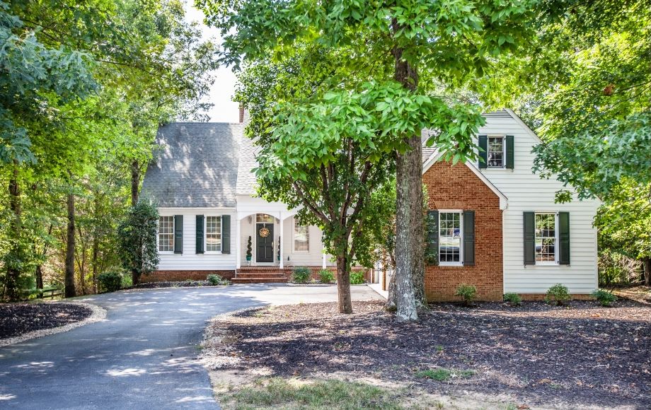 Image for Immaculate 4 BR/3.5 BA Home Located in Charlottesville’s Premier Gated Community of Glenmore