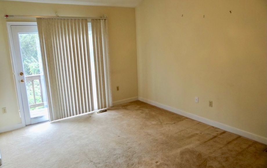 Image for 3 BR/3.5 BA Town House w/Garage in Chatham Landing (Stafford Co., VA)—Sells to the Highest Bidder!!