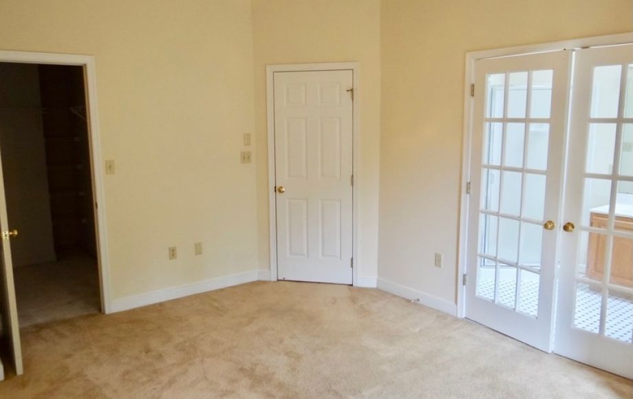 Image for 3 BR/3.5 BA Town House w/Garage in Chatham Landing (Stafford Co., VA)—Sells to the Highest Bidder!!