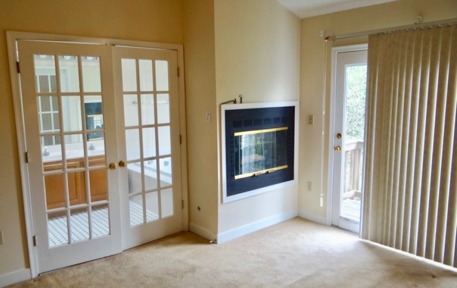 Image for 3 BR/3.5 BA Town House w/Garage in Chatham Landing (Stafford Co., VA)—Sells to the Highest Bidder!!