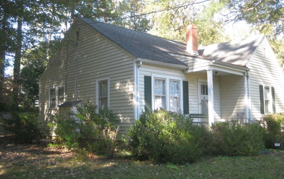 Image for Very Clean 2 BR/1 BA Home—Sells to the Highest Bidder!! ONLINE BIDDING ONLY!!