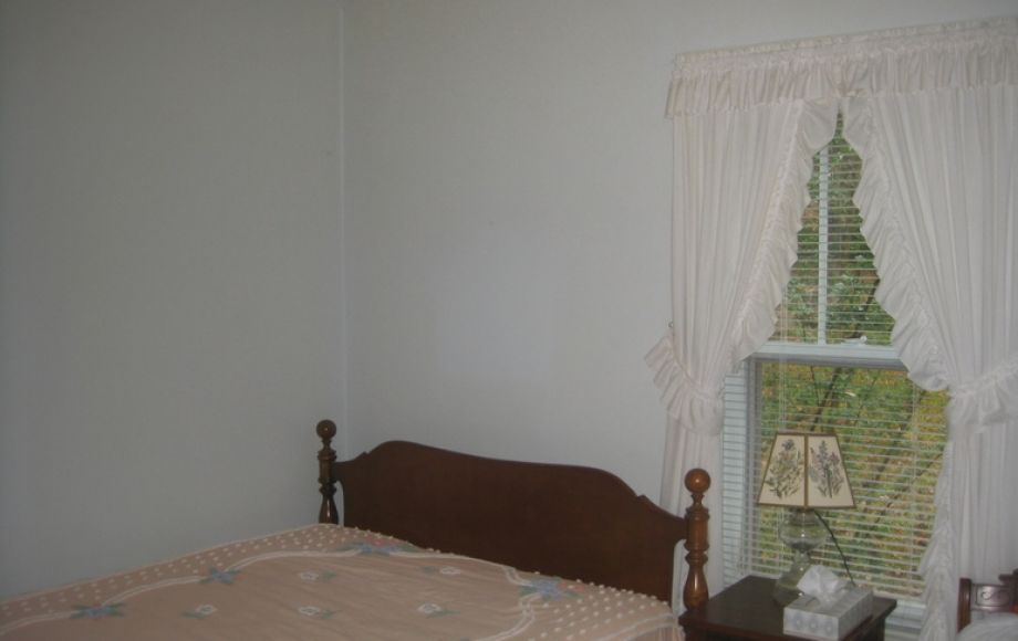 Image for Very Clean 2 BR/1 BA Home—Sells to the Highest Bidder!! ONLINE BIDDING ONLY!!