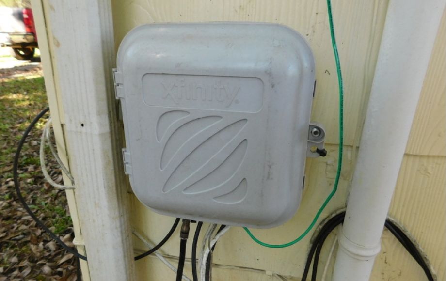 Image for Solid 3 BR/1 BA Home w/Outbuildings on Double Lot only 1/2 Mile from Main St. in Louisa, VA