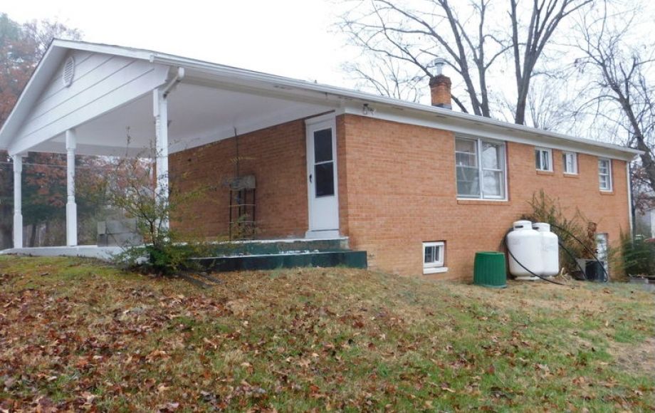 Image for 3 BR/1.5 BA Move-In Ready Brick Home w/Basement on 1.35 +/- Acres in Culpeper County, VA