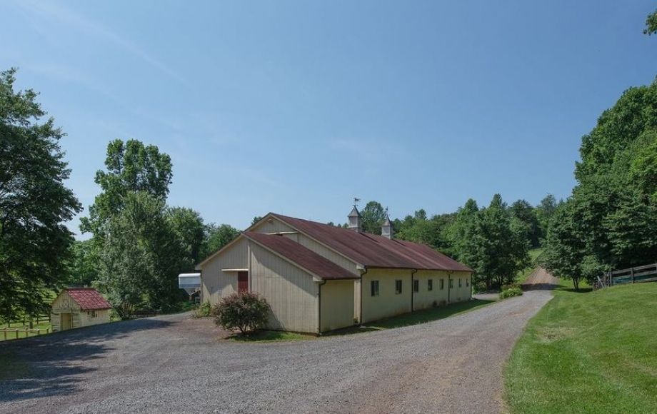 Image for 3 BR/3 BA Home w/Finished Basement on 5.8 +/- Acres & Income Producing Log Cabin Duplex on 25 +/- Ac