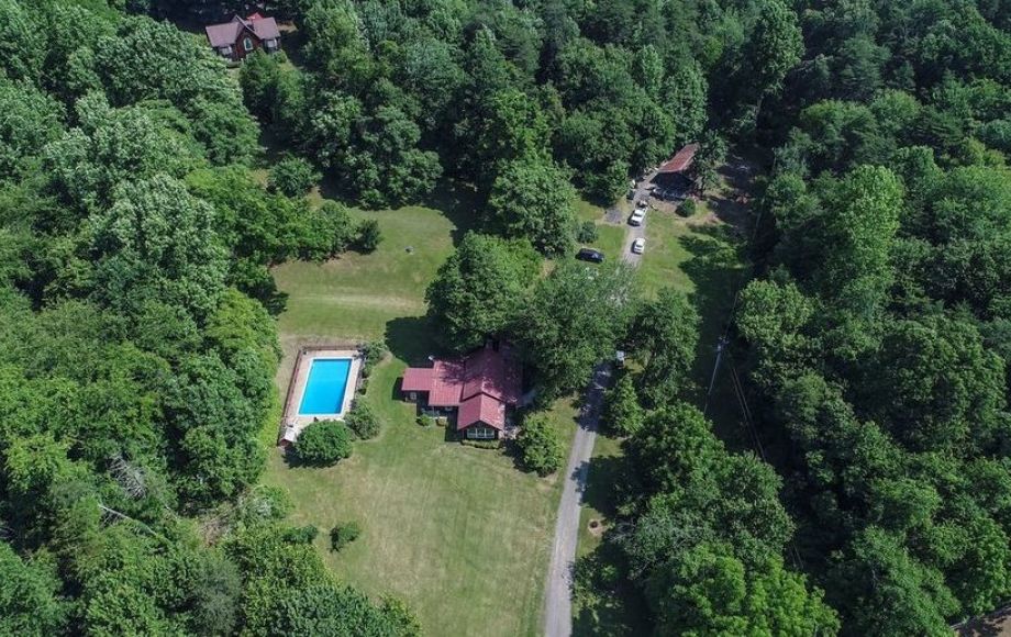 Image for 3 BR/3 BA Home w/Finished Basement on 5.8 +/- Acres & Income Producing Log Cabin Duplex on 25 +/- Ac