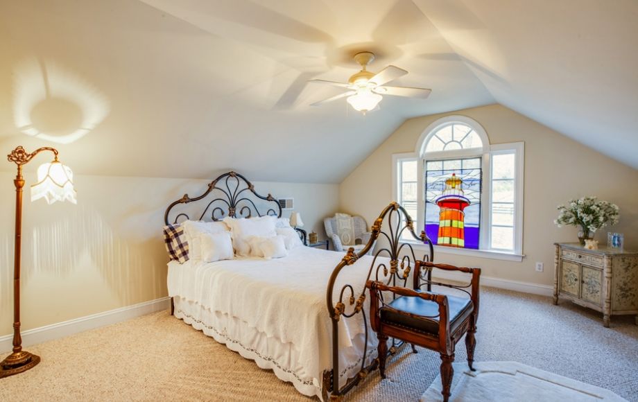 Image for Immaculate 4 BR/3.5 BA Brick Home on 7.4 +/- Acres Just Outside Charlottesville, VA (Albemarle Co.)