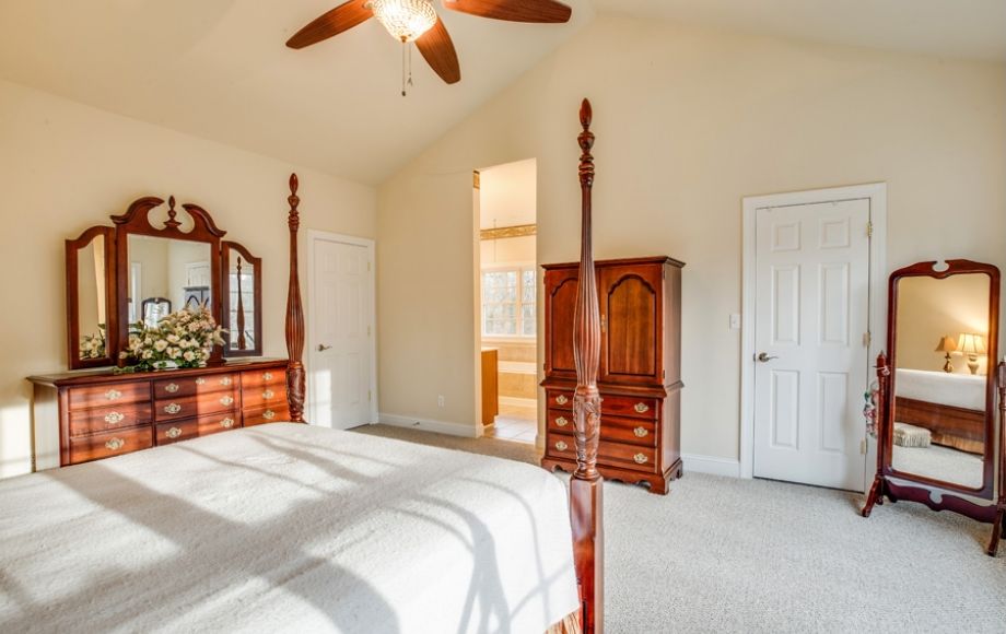 Image for Immaculate 4 BR/3.5 BA Brick Home on 7.4 +/- Acres Just Outside Charlottesville, VA (Albemarle Co.)