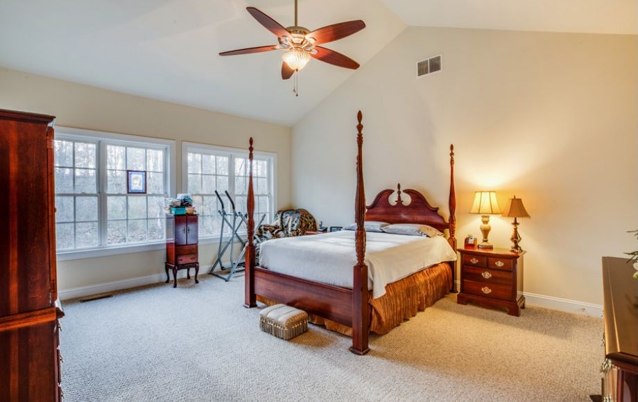 Image for Immaculate 4 BR/3.5 BA Brick Home on 7.4 +/- Acres Just Outside Charlottesville, VA (Albemarle Co.)