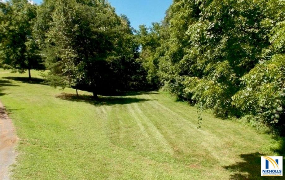Image for Valuable Loudoun County Real Estate—3 BR Home on .69 +/- Acre Lot & .5 +/- Acre Adjacent Lot