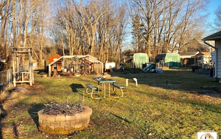 Image for 3 BR Home on 1/2 Acre Corner Lot Minutes From INOVA Loudoun Hospital & Dulles Airport