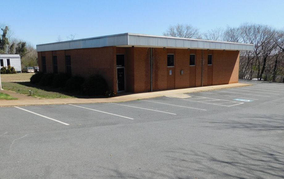 Image for All Brick Commercial Building on Main Street in the Town of Madison, VA—SELLS to the HIGHEST BIDDER