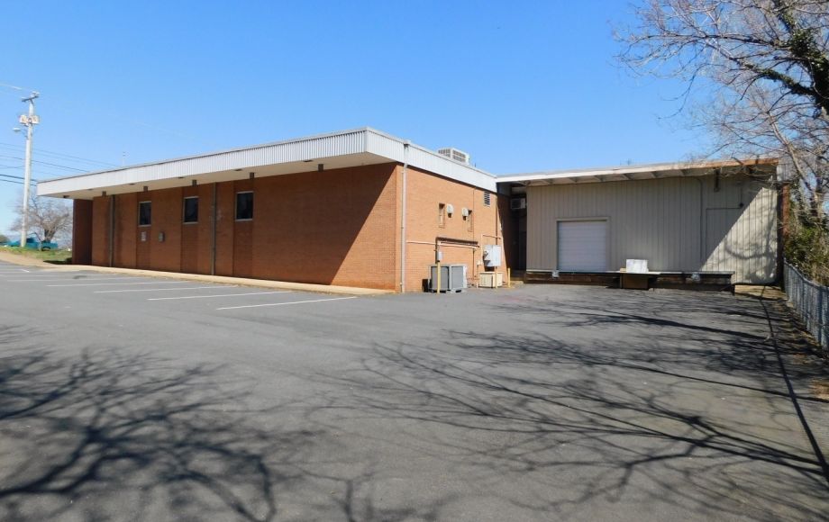 Image for All Brick Commercial Building on Main Street in the Town of Madison, VA—SELLS to the HIGHEST BIDDER