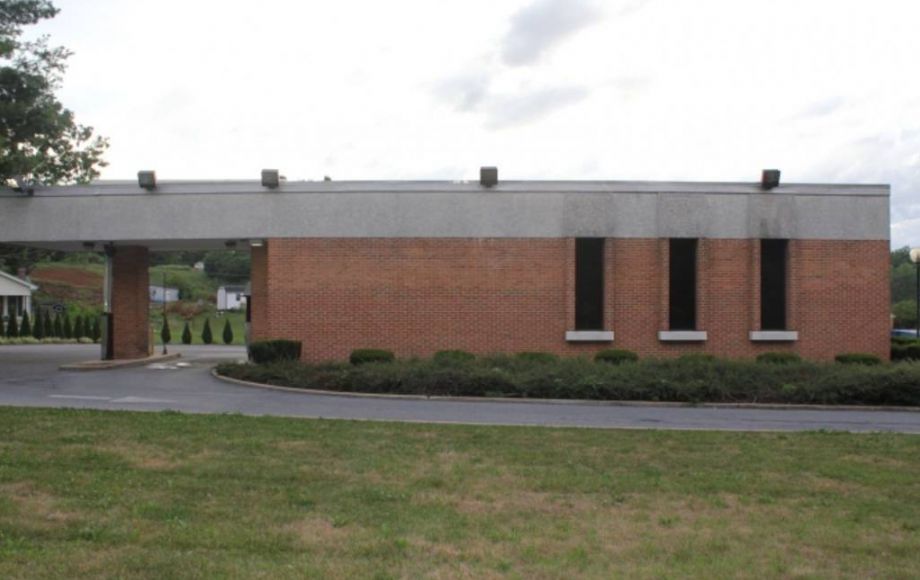 Image for BANK BRANCH BUILDING in GLADE SPRING, VA—ONLINE ONLY AUCTION!!!