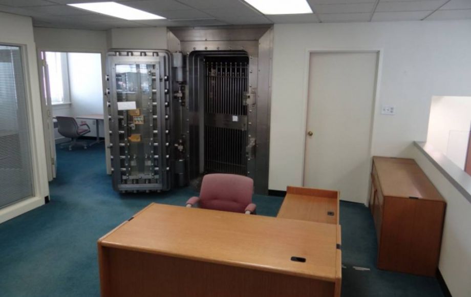 Image for RETAIL BANK BUILDING in FEDERALSBURG, MD—ONLINE ONLY AUCTION!!