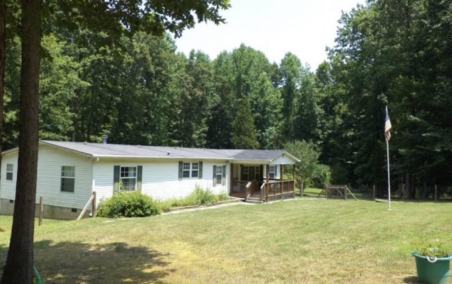 Image for 4 BR/2 BA HOME on 3 ACRES in BUMPASS, VA (Louisa County)