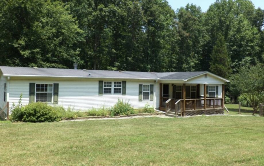 Image for 4 BR/2 BA HOME on 3 ACRES in BUMPASS, VA (Louisa County)