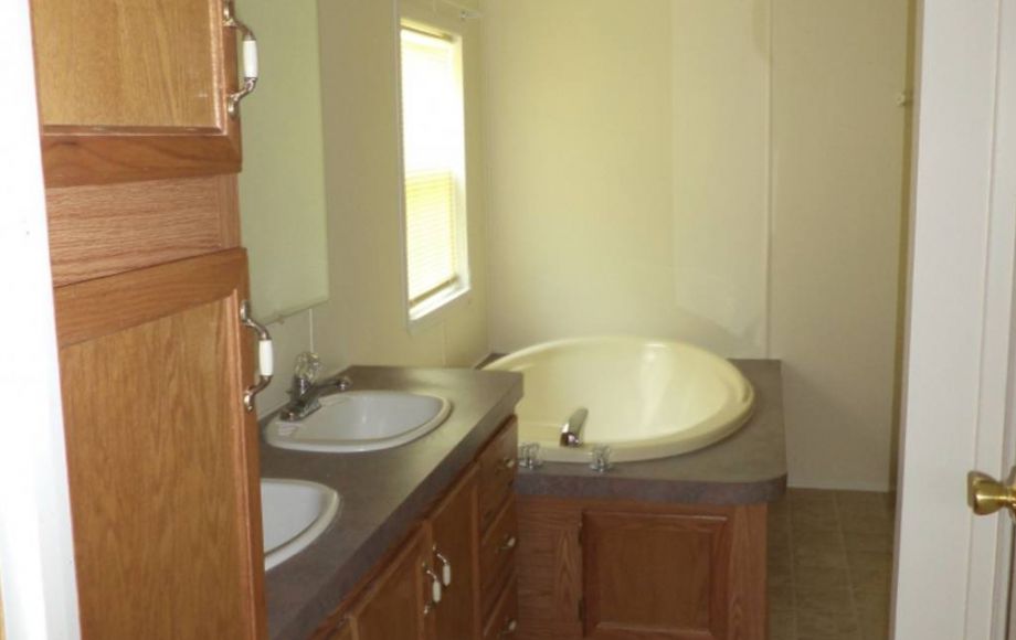 Image for 4 BR/2 BA HOME on 3 ACRES in BUMPASS, VA (Louisa County)