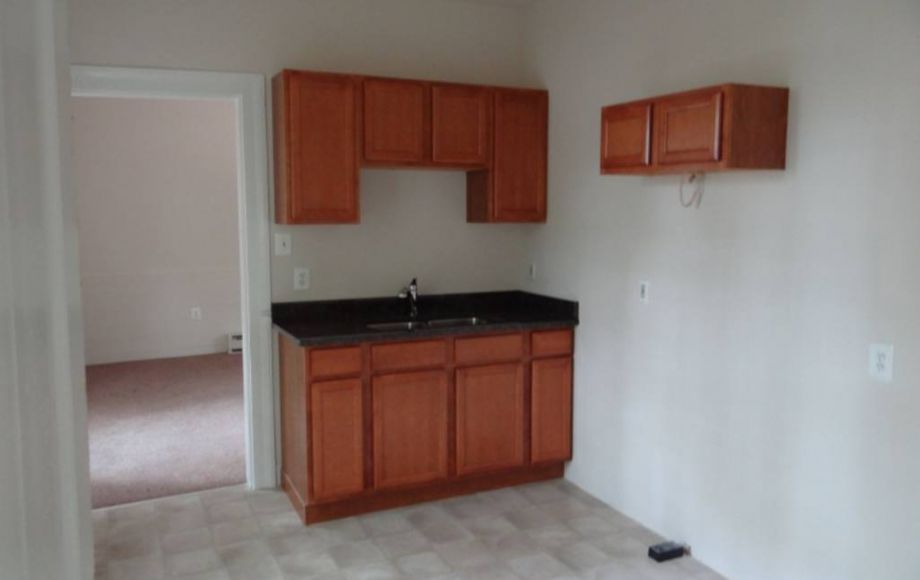 Image for FRESHLY RENOVATED 3 BR/2 BA HOME on MAIN STREET BOWLING GREEN, VA