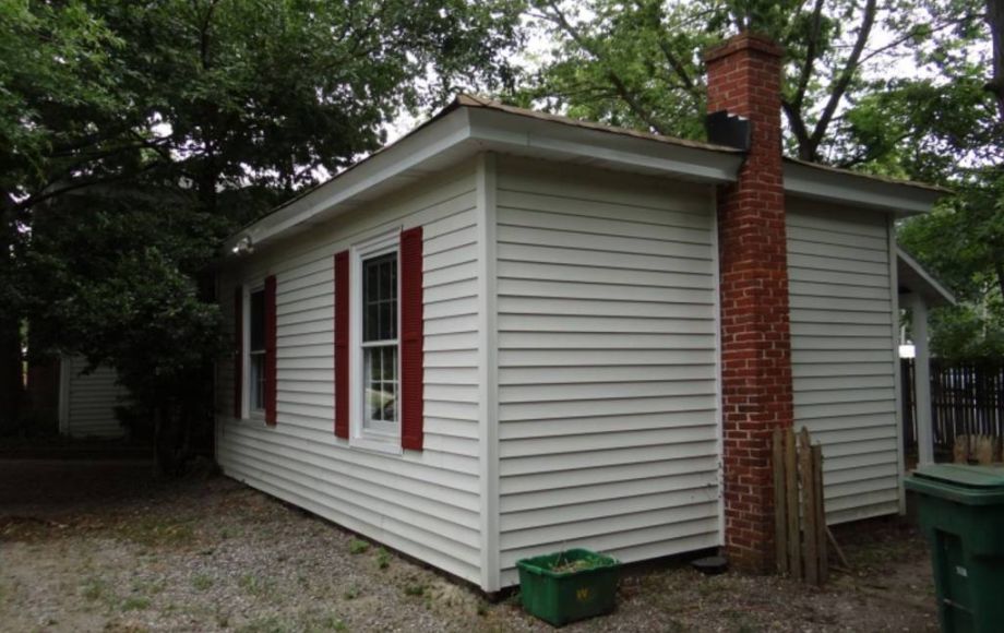 Image for FRESHLY RENOVATED 3 BR/2 BA HOME on MAIN STREET BOWLING GREEN, VA
