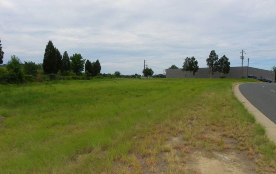 Image for 1 ACRE COMMERCIAL LOT ADJACENT TO I-95 in FREDERICKSBURG, VA