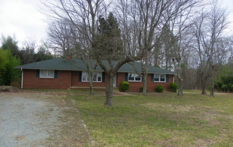 Image for ABSOLUTE AUCTION—BRICK 4 BR/3 BA HOME on 1 ACRE in SPOTSYLVANIA