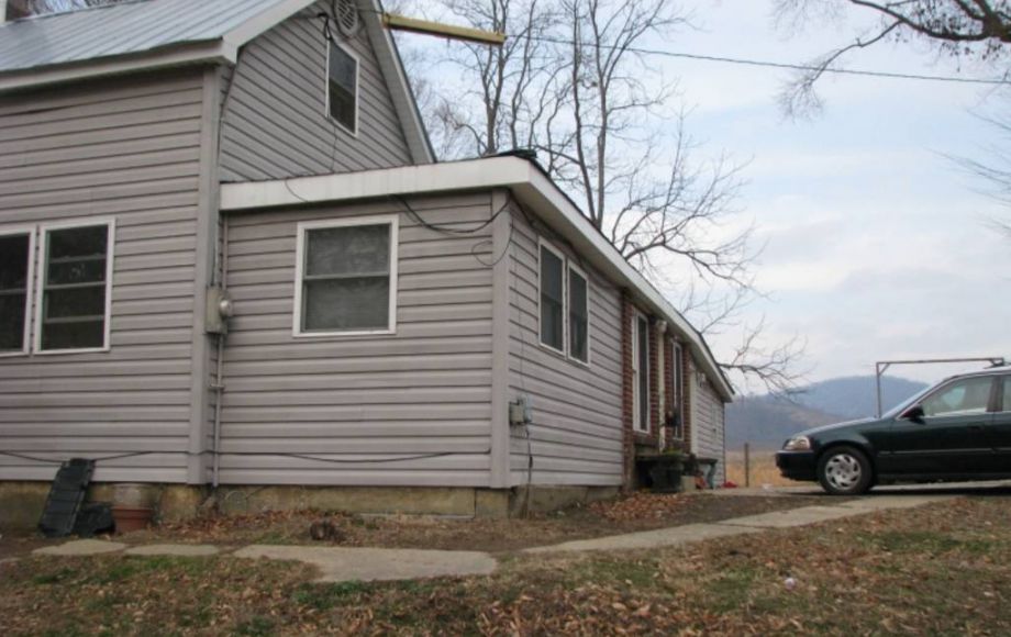 Image for ABSOLUTE AUCTION—4 BR/4 BA HOME on 3.4 ACRES