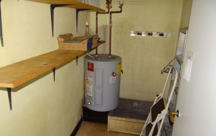 Image for ABSOLUTE AUCTION—COMMERCIAL BUILDING in BALTIMORE, MD