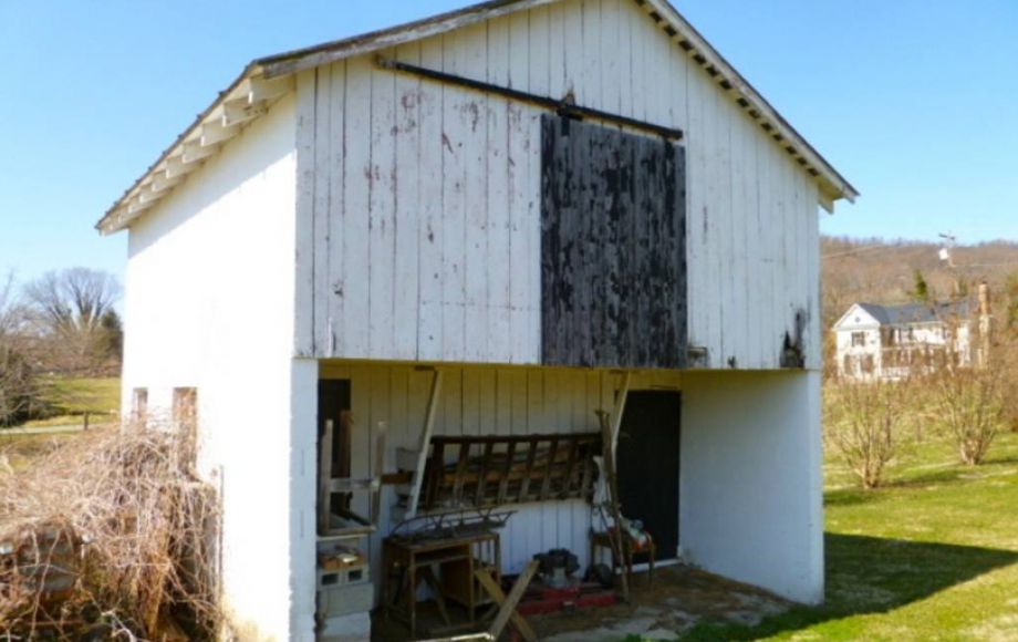 Image for 5 BR/2.5 BA HOME on 2.75 ACRES in LOUDOUN COUNTY, VA