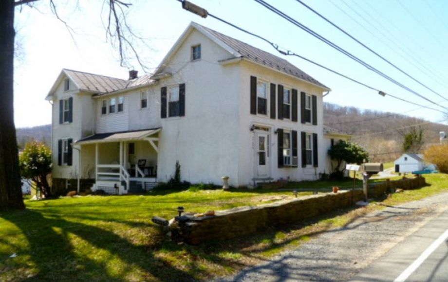 Image for 5 BR/2.5 BA HOME on 2.75 ACRES in LOUDOUN COUNTY, VA