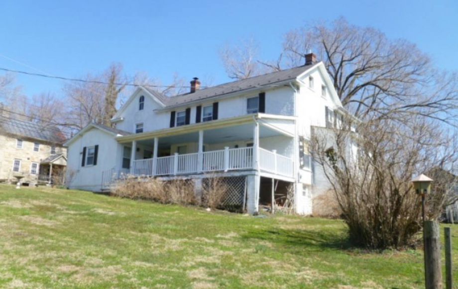 Image for 5 BR/2.5 BA HOME on 2.75 ACRES in LOUDOUN COUNTY, VA