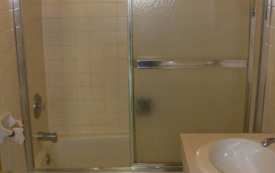 Image for ABSOLUTE AUCTION-6 BR/2.5 BA HISTORIC HOME in DOWNTOWN LOUISA, VA