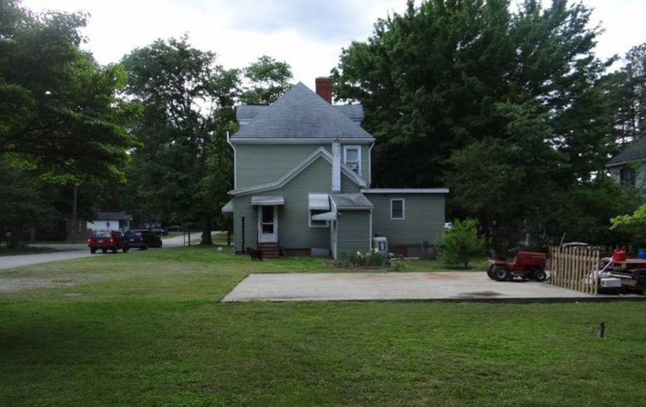 Image for ABSOLUTE ONLINE ONLY—3 BR/2 BA HOME W/EXTRA LOT in EMPORIA, VA