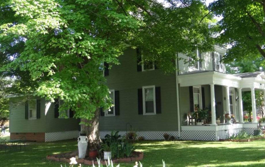 Image for ABSOLUTE ONLINE ONLY—3 BR/2 BA HOME W/EXTRA LOT in EMPORIA, VA