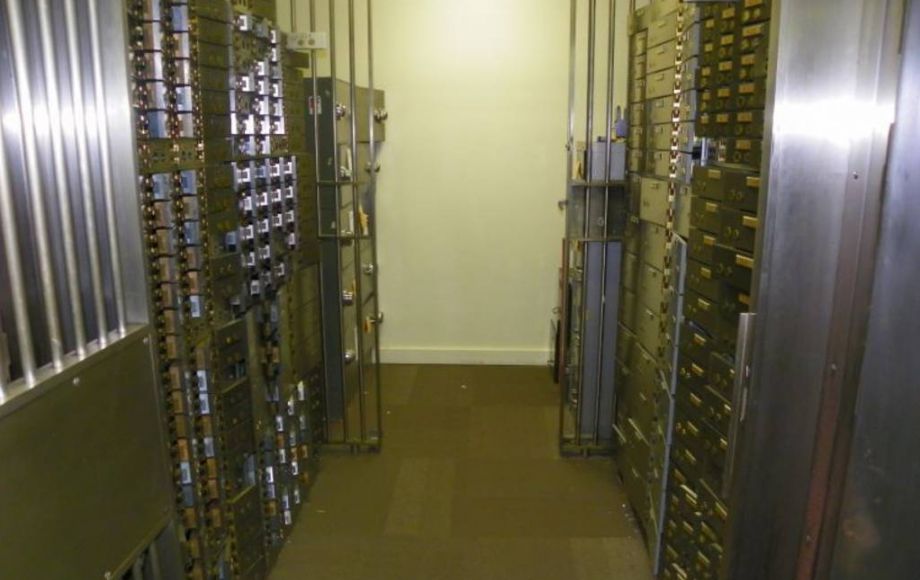 Image for ABSOLUTE AUCTION—COMMERCIAL BLDG SOLD! $105,000