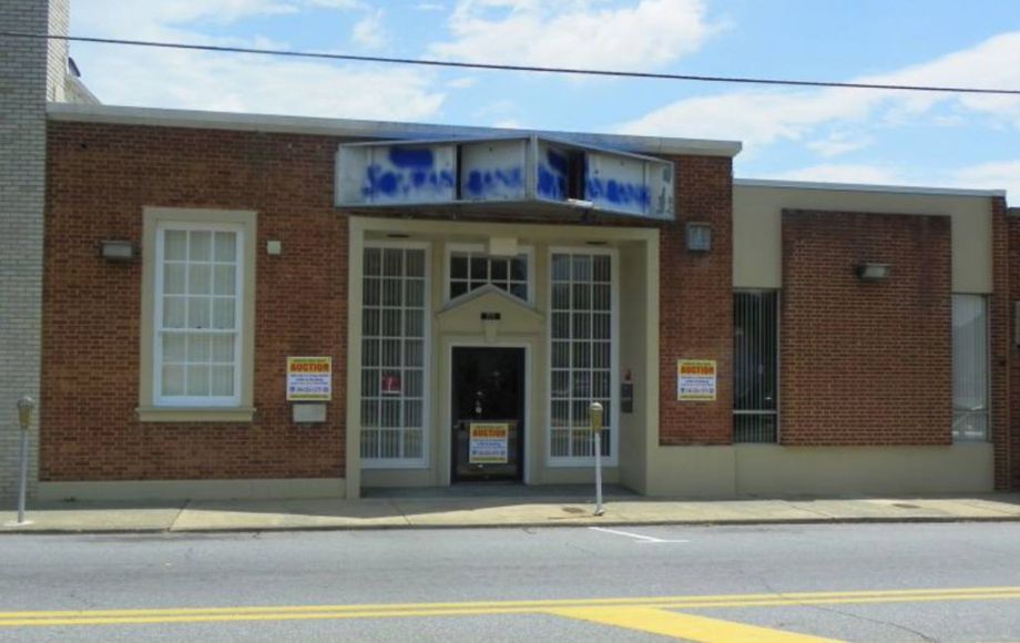 Image for ABSOLUTE AUCTION—COMMERCIAL BLDG SOLD! $105,000