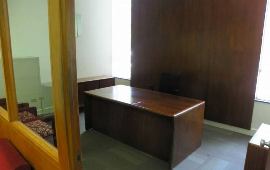 Image for ABSOLUTE AUCTION—COMMERCIAL BLDG SOLD! $105,000