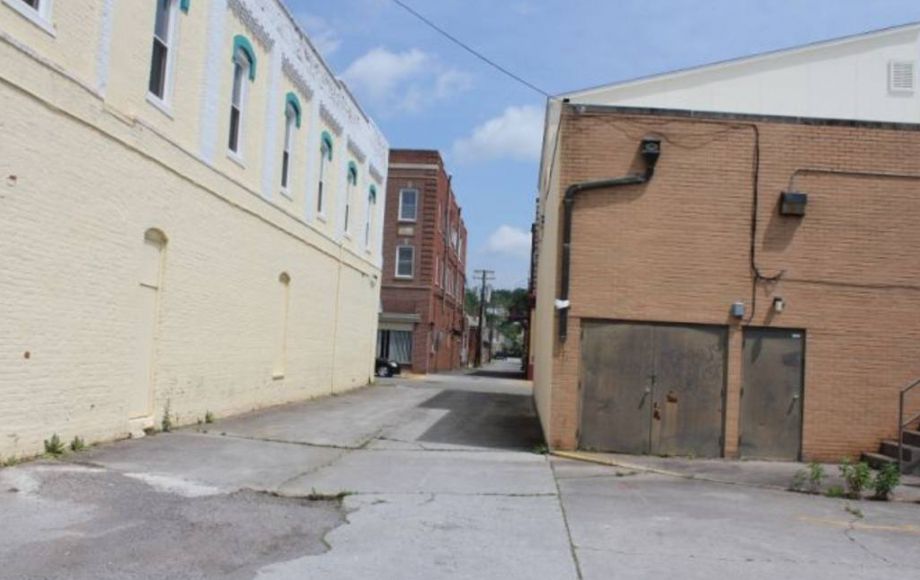 Image for COMMERCIAL BUILDING @ ABSOLUTE AUCTION