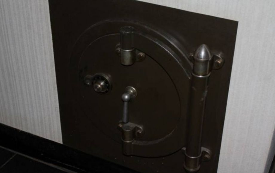 Image for COMMERCIAL BUILDING @ ABSOLUTE AUCTION