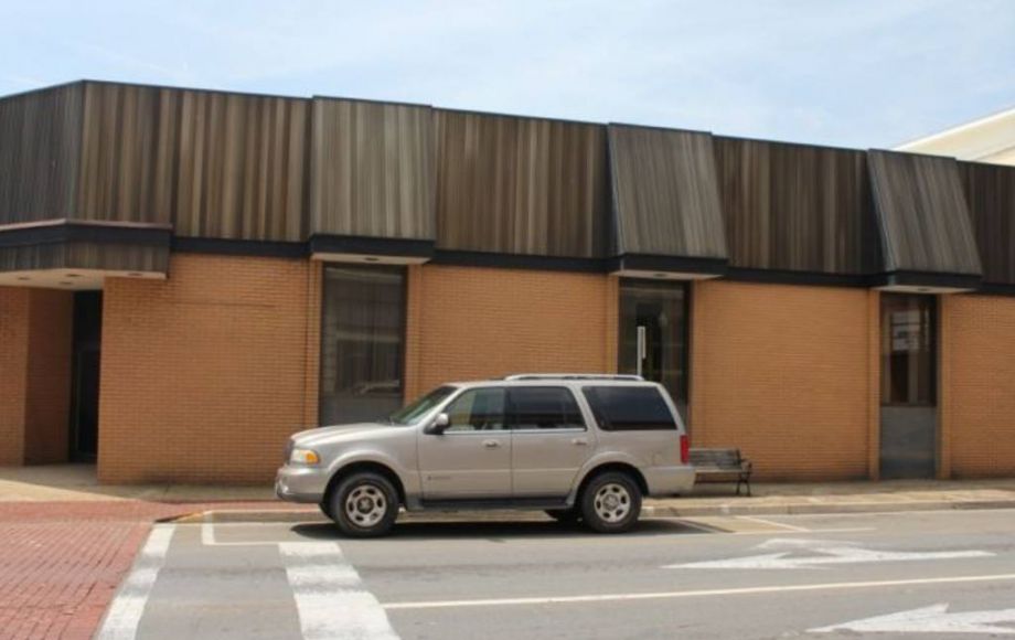 Image for COMMERCIAL BUILDING @ ABSOLUTE AUCTION