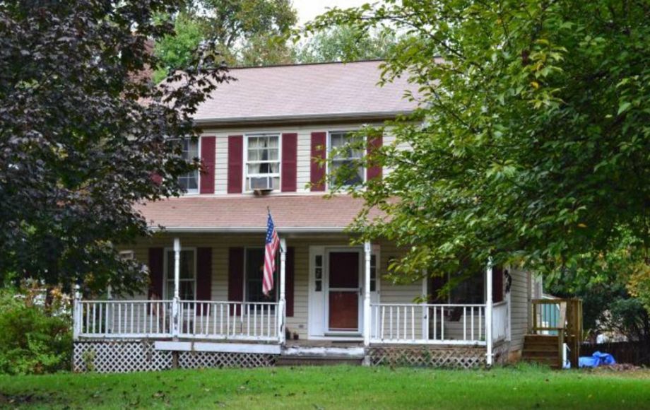 Image for 3 BR/2.5 BA HOME at ABSOLUTE AUCTION