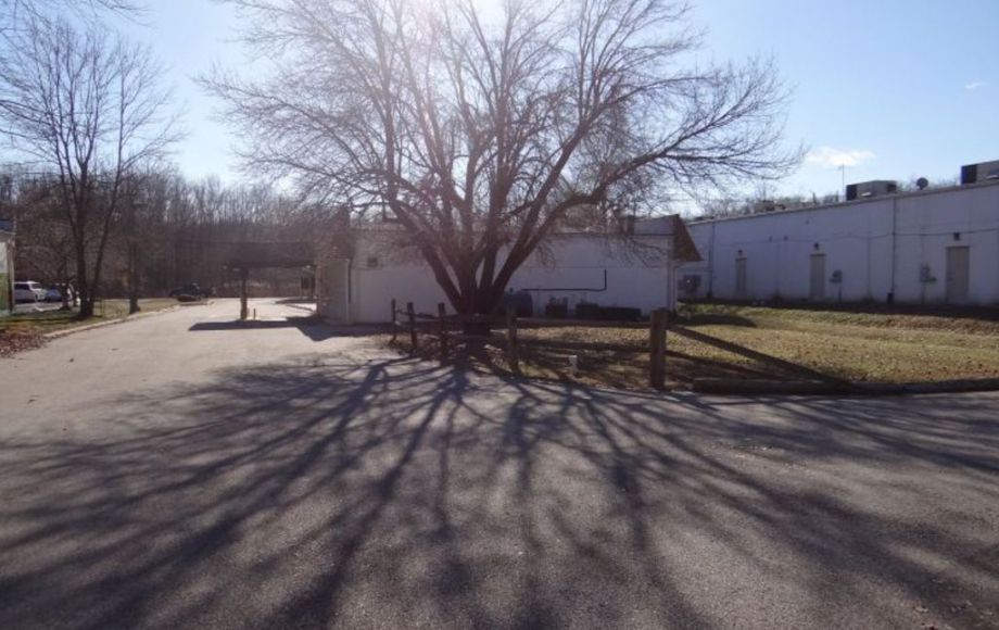 Image for ABSOLUTE AUCTION-COMM. BLDG. on .73 +/- ACRES