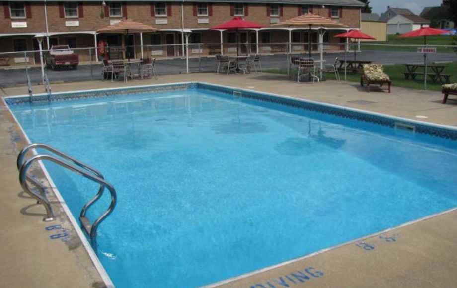 Image for 26 UNIT MOTEL on 1.3 ACRES