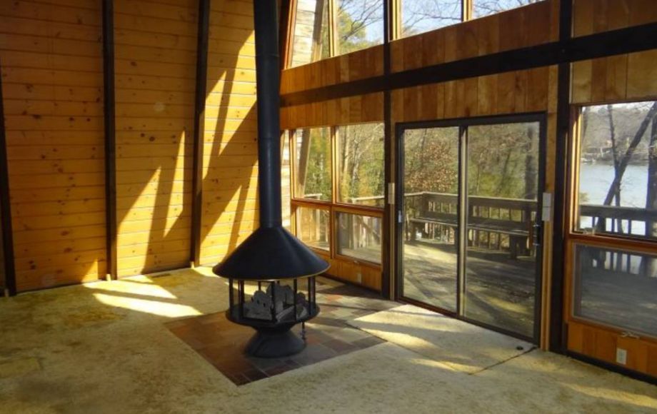 Image for WATERFRONT 2 BR/2.5 BA HOME