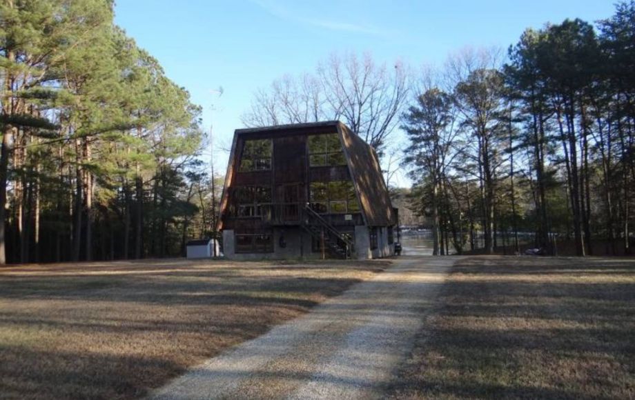 Image for WATERFRONT 2 BR/2.5 BA HOME