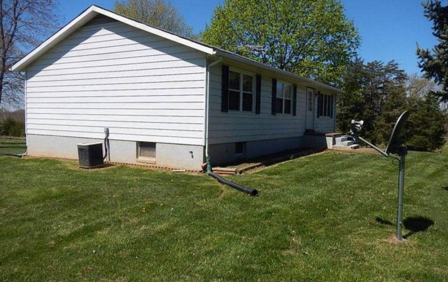 Image for 3 BR/2.5 BA HOME on 10 +/- ACRES w/BARN & POND