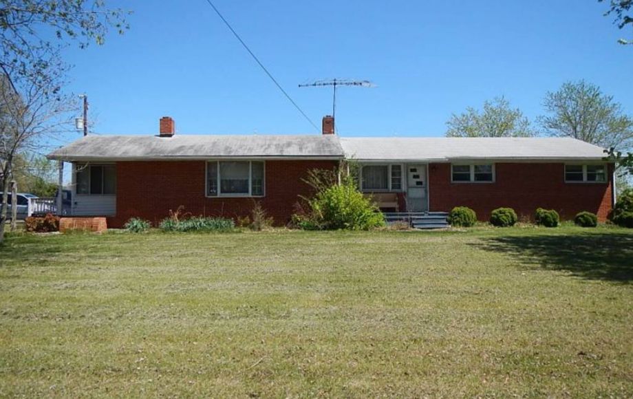 Image for BRICK 3 BR/2 BA HOME on 2.9 ACRES